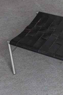 Daybed By FabiaanVan Severen, Belgium, 1996 -Room Fold Zone 038f1457 e1a0 4ef5 80fa e7c99b14dc2d