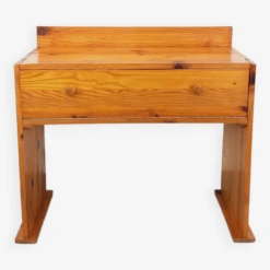 Vintage Pine Desk With Sled Legs From The 70s And 80s -Room Fold Zone 04ffc1fd 3f15 4f7f bfeb ea6cd327ff1a