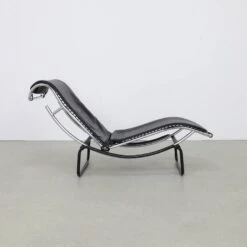 Postmodern Chaise Longue In Leather And Chrome, 1980s -Room Fold Zone 05d4e0b4 768d 4f19 b786 5f6691b25693