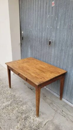 Old Rustic Farm Table, One Drawer -1m25 -Room Fold Zone 0669d8a0 4bd6 46eb 93d3 35ab9219684e