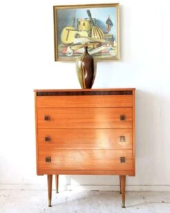 Mid-Century Chest Of Drawers, 1960s -Room Fold Zone 06f2c01a f33d 4a36 9300 ab000ecae4b8