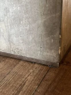 Round Table By Sergio & Giorgio Saporiti -Room Fold Zone 0b321581 57c8 4357 832e 0ab8297eae62