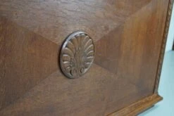 Antique Dutch Carved Oak Art Nouveau Desk / Shop Counter, Early 20th Century -Room Fold Zone 0e44558b 92d3 4668 a634 78b94c4d1c8a