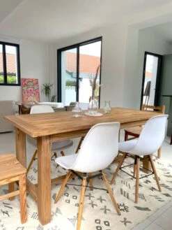 Vintage Brutalist Solid Wood Farm Table -Room Fold Zone 0f129674 5d16 4cb3 8b63 ee6804cda7e8