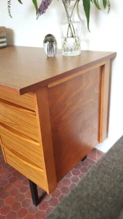 Modernist Desk 8 Drawers 15 Modernist Desk 8 Drawers -Room Fold Zone 12129a8b 1c4c 47f6 8443 c1fdc41d8771