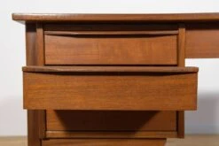 Mid-Century Freestanding Teak Desk, Denmark, 1960s -Room Fold Zone 144ee3f0 f4d0 47a4 b9f4 827863f9af24