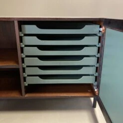 Designer Rosewood Chest Of Drawers 1950. -Room Fold Zone 146b55c4 80de 4d79 abd0 2a7318f11e2c