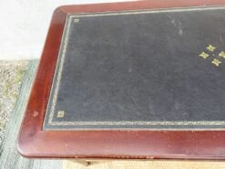 Leather Top Desk -Room Fold Zone 160178bf 5715 4133 b9c6 fcf552b78750