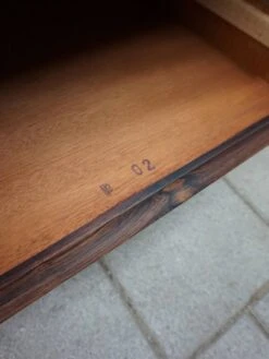 Danish Design Rosewood Desk By Arne Vodder For Sibast, 1960s -Room Fold Zone 172c3cf0 53f0 4276 93c0 8221015337b7