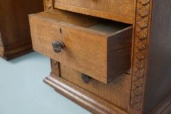 Antique Dutch Carved Oak Art Nouveau Desk / Shop Counter, Early 20th Century -Room Fold Zone 18b728e0 fdf4 4cdb 9863 e0b339827cbf