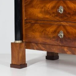 Biedermeier Chests Of Drawers In Walnut Veneer, Germany, 19th Century, Set Of 2 -Room Fold Zone 1999f959 3b25 4bb2 b61a fe5f9f954895