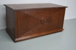 Antique Dutch Carved Oak Art Nouveau Desk / Shop Counter, Early 20th Century -Room Fold Zone 1be2dd02 d5ad 4c57 8354 3ea81903da44