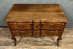 Louis XV Crossbow Chest Of Drawers In Solid Walnut Circa 1880