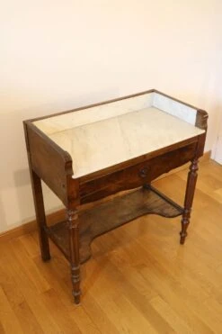 Hairdresser -Room Fold Zone 1e7ef27c 3e0b 4964 bcc2 fd8bdfcbbb84