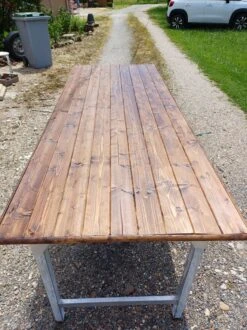 Industrial Table In Aluminum And Wood -Room Fold Zone 1fd3e7f5 b4a3 43a5 a218 8347271a440c