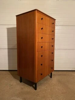 Vintage Chest Of Drawers/weekly Organizer -Room Fold Zone 211b8d26 f15c 4ca8 b183 70bc830dbf24