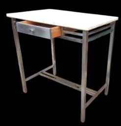 Art Deco Side Table Desk In Nickel-plated Copper And White Marble -Room Fold Zone 23b43c62 54b6 4bbc 8c69 c8457da9c9f1