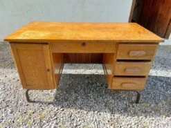 Schoolmaster's Desk, Wood And Metal, With Drawers And Cupboard -Room Fold Zone 261c8e8c 2fbf 4d97 8fe6 fdf2ff1f3610