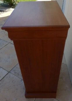 Louis Philippe Style Chest Of Drawers With 5 Drawers And Brass Buttons – Very Good Condition 20 Louis Philippe Style Chest Of Drawers With 5 Drawers And Brass Buttons – Very Good Condition -Room Fold Zone 26a5dd0b de4b 4d29 b337 1b03f92832b7