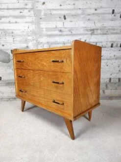 Vintage Chest Of Drawers With Compass Feet -Room Fold Zone 29323ee2 39bf 4628 8ed9 5158330b78ea
