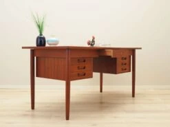 Teak Desk, Danish Design, 1960s, Production: Denmark -Room Fold Zone 299c40a0 0fe1 434a bcf6 e2ad8bbbe860