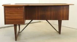 Peter Løvig Nielsen Boomerang Bureau 'Flovlev' Vintage Midcentury -Room Fold Zone 2a18ef47 7e6c 41c7 ad31 ed5fec13fab4