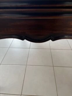 Louis XV Style Table -Room Fold Zone 2a989fb0 00bf 4c34 9ee5 b5bcfeef7df3