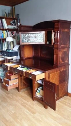 Art Nouveau Desk With Marquetry Top -Room Fold Zone 2c62f0c2 6544 4738 9e3c 8124318e61af