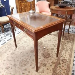 Art Nouveau Mahogany Desk -Room Fold Zone 2d1980e3 9d2f 43ce b088 3ece0afa7a5d