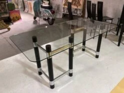 Glass Table - 80s -Room Fold Zone 2f229538 a175 42dd b255 6dd907ea1f18
