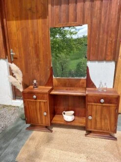 Wooden Dressing Table, Art Deco -Room Fold Zone 2f535f41 dc3b 44e2 9112 62c009de2712