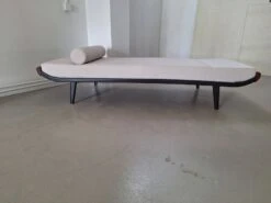 Reupholstered Mid Century Daybed Cleopatra - Teakwood, Woolfabric