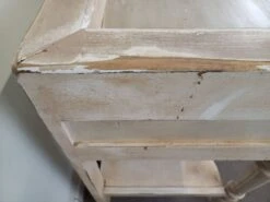 Weathered Dressing Table -Room Fold Zone 34c8b59d c285 4077 9cf5 612737c57352