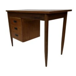 Vintage Desk 1960s Compact Workplace Design -Room Fold Zone 3706ff78 9a1f 42c9 8538 1a874cc1fdd3