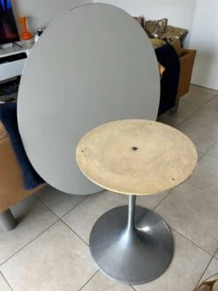 Knoll Round Table -Room Fold Zone 3943f601 962f 4ca9 9443 29da5f45fb85