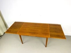 Table à Manger Extensible En Teck, Danemark, 1960s -Room Fold Zone 3ac79bf9 fead 4832 b4cf 3dafefcd5fa0