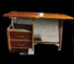 Vintage Wooden Desk From The 60s -Room Fold Zone 41a0dd61 cf08 4abb 97a9 d6140a697409