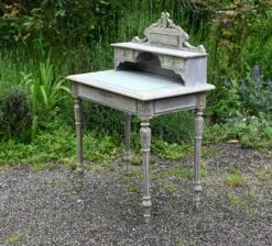 Patinated Louis XV Style Tiered Dressing Table Desk -Room Fold Zone 4377cde8 d1d3 4d0e 826a 8fc2a87264d5