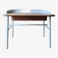 VICTOR Desk -Room Fold Zone 43e908ef 3265 4326 a039 6c630a25b03f