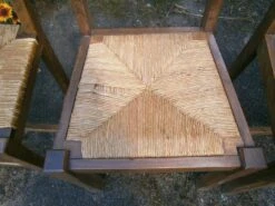 Wooden Table With 6 Straw-covered Wooden Chairs -Room Fold Zone 468d58ce c4a8 450e bcfc 1a851ad20fa8