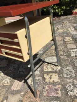 Vintage Desk -Room Fold Zone 46c867f4 d63c 44be 839c 9b2a5e30c5d2