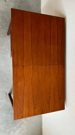 Vintage Desk With Vanity -Room Fold Zone 4859185d b654 4b9e b66f f0f3f995824a