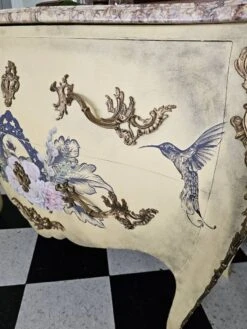 Antique Louis XV Style Chest Of Drawers -Room Fold Zone 4af02464 a569 4de7 9689 9f8ad8b6871a