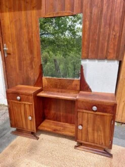 Wooden Dressing Table, Art Deco -Room Fold Zone 4b5bafbe e1bb 4bf6 a163 0da8961050b8