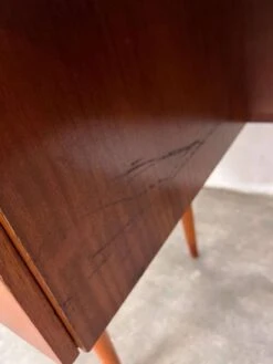 Vintage Wooden Desk/desk -Room Fold Zone 4b6b6ac8 3afc 4aba a416 5bb4e6c3ca75