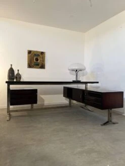 Vintage President Corner Desk In Rosewood Design By Gianni Moscatelli Vintage -Room Fold Zone 4b8ae41f 3285 4eeb bd4b 515e10a3b99c