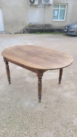 Oval Burgundy Farm Table In Solid Oak 19th -Room Fold Zone 4d48cfdd 4a4a 4f26 8a68 2d51606f8760