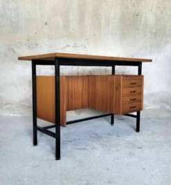 Modernist Desk "Alasia" -Room Fold Zone 4d7558b9 d73a 4396 b009 20b35970bb8a