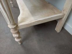 Weathered Dressing Table -Room Fold Zone 50711556 83bf 4401 a1b8 06208b63430b