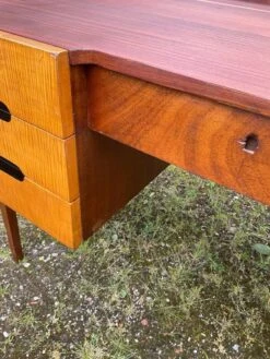 Scandinavian Desk From The 60s In Teak -Room Fold Zone 53bafd57 06fe 4ee9 9f42 4928e7355a9c
